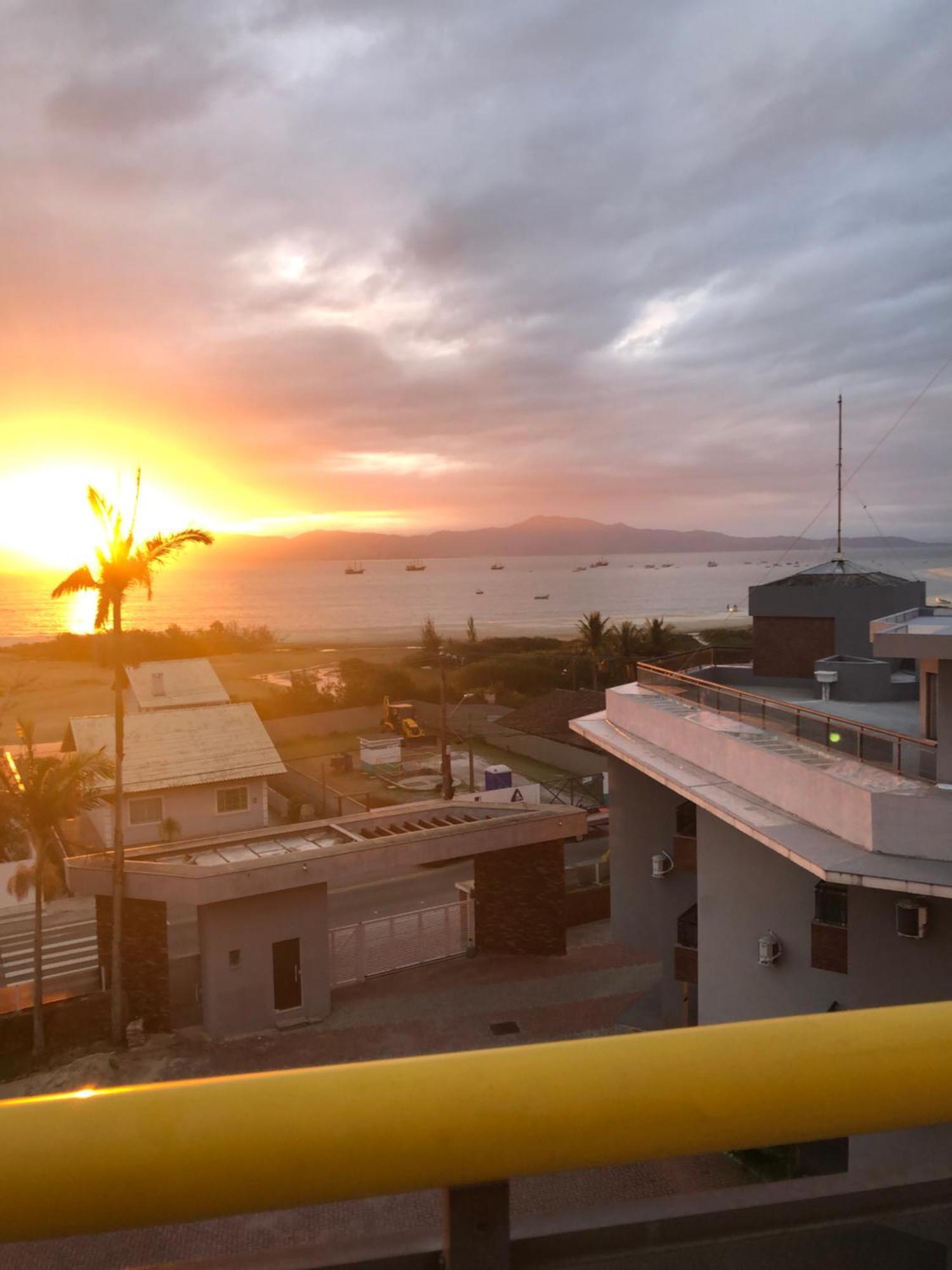 Ap Amplo Com Vista Para Mar Com 3 Suites Florianopolis Bagian luar foto